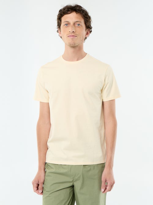 T-shirt homme uni en coton à col rond - Kiabi T-shirt homme uni en coton à col rond - Kiabi