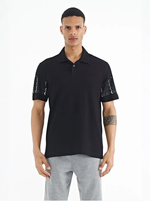 T-shirt imprimé à col polo tommy - Kiabi T-shirt imprimé à col polo tommy - Kiabi