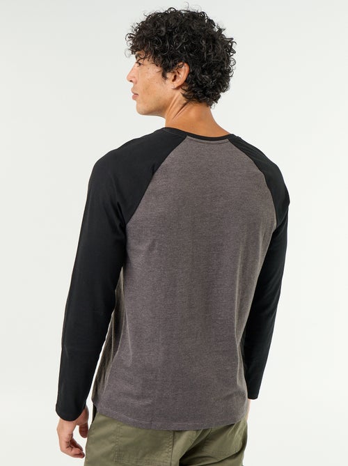 T-shirt imprimé avec manches longues raglan - Kiabi T-shirt imprimé avec manches longues raglan - Kiabi