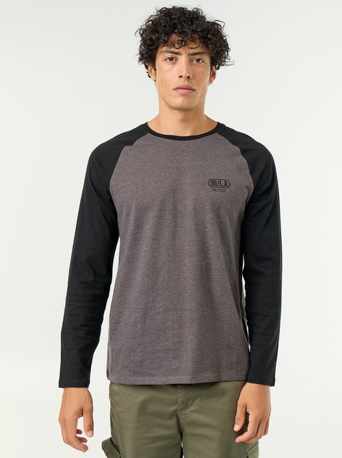 T-shirt imprimé avec manches longues raglan - Kiabi T-shirt imprimé avec manches longues raglan - Kiabi
