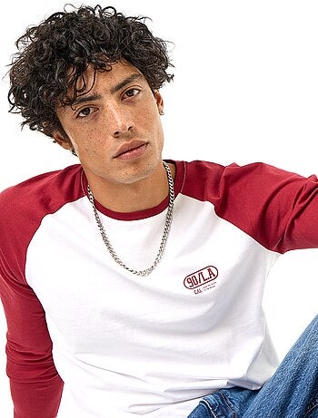 T-shirt imprimé avec manches longues raglan