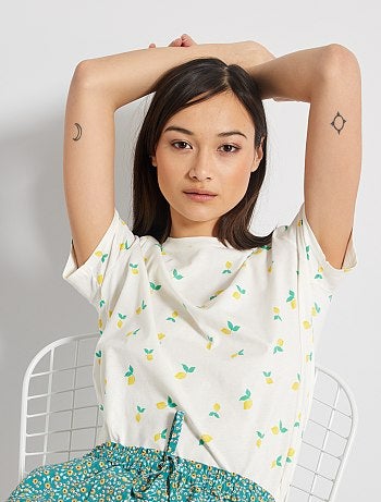 T-shirt imprimé 'coeurs'