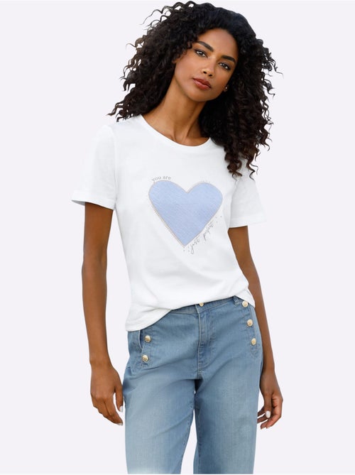 T-shirt Imprimé En Forme De Cœur - Taille Standard - Helline - Kiabi T-shirt Imprimé En Forme De Cœur - Taille Standard - Helline - Kiabi