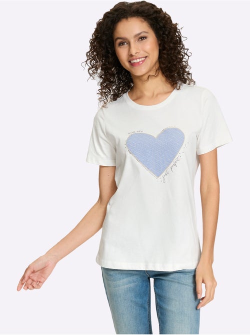 T-shirt Imprimé En Forme De Cœur - Taille Standard - Helline - Kiabi T-shirt Imprimé En Forme De Cœur - Taille Standard - Helline - Kiabi