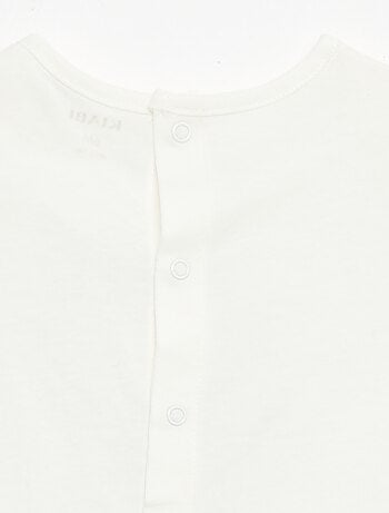 T-shirt imprimé et brodé à manches courtes