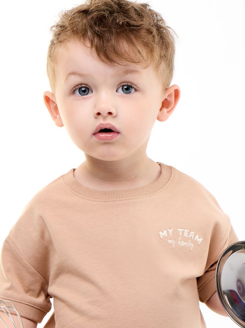 T-shirt imprimé fantaisie à manches courtes - Kiabi