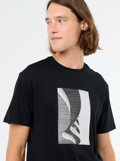 T-shirt imprimé fantaisie à manches courtes - Kiabi