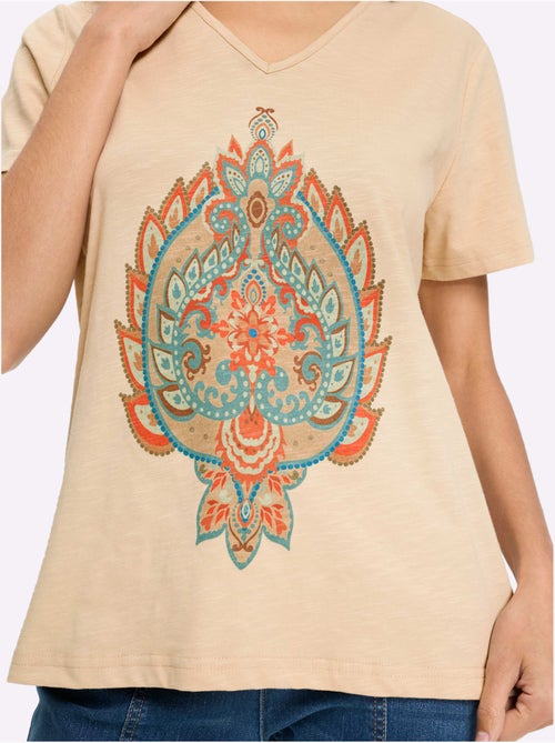 T-shirt Imprimé Motif Imprimé - Taille Standard - Helline - Kiabi T-shirt Imprimé Motif Imprimé - Taille Standard - Helline - Kiabi