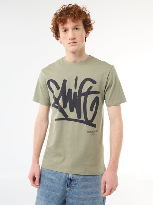 T-shirt imprimé placé en coton uni - Kiabi T-shirt imprimé placé en coton uni - Kiabi