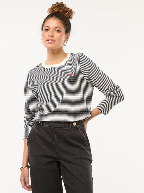 T-shirt 'JDY' à manches longues à rayures + broderie 'cœur' - Kiabi