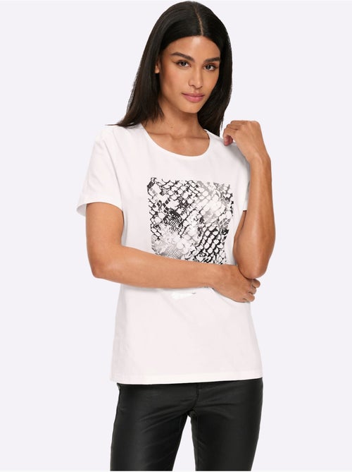 T-shirt Joli Imprimé Feuille Devant - Taille Standard - Helline - Kiabi T-shirt Joli Imprimé Feuille Devant - Taille Standard - Helline - Kiabi