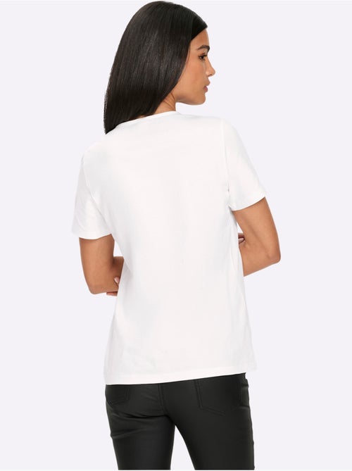 T-shirt Joli Imprimé Feuille Devant - Taille Standard - Helline - Kiabi T-shirt Joli Imprimé Feuille Devant - Taille Standard - Helline - Kiabi