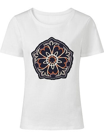 T-shirt Jolie Broderie - Taille Standard - helline