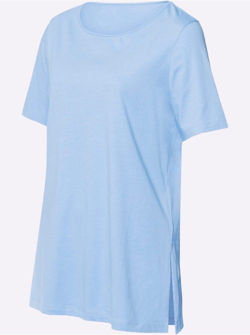 T-shirt long à col rond avec fentes latérales et manches courtes - Taille standard - Moda Vilona - Kiabi T-shirt long à col rond avec fentes latérales et manches courtes - Taille standard - Moda Vilona - Kiabi