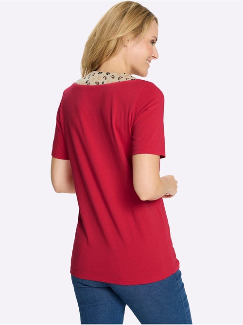 T-shirt long à col rond avec motif léopard et fronces raffinées - Taille standard - Moda Vilona - Kiabi T-shirt long à col rond avec motif léopard et fronces raffinées - Taille standard - Moda Vilona - Kiabi