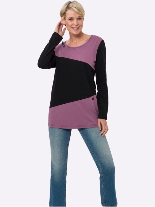 T-shirt long à col rond et manches longues avec boutons décoratifs - taille standard - moda vilona - Kiabi T-shirt long à col rond et manches longues avec boutons décoratifs - taille standard - moda vilona - Kiabi