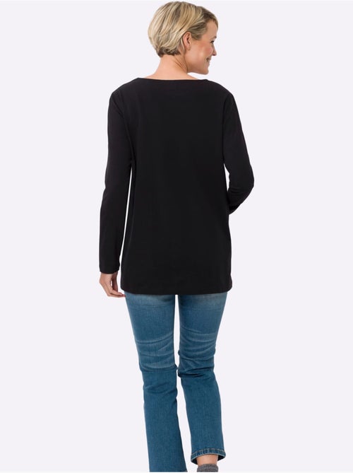 T-shirt long à col rond et manches longues avec boutons décoratifs - taille standard - moda vilona - Kiabi T-shirt long à col rond et manches longues avec boutons décoratifs - taille standard - moda vilona - Kiabi