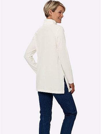 T-shirt long avec col roulé et fentes latérales hautes - taille standard - moda vilona