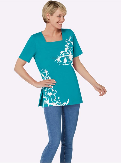 T-shirt long à encolure carrée avec motif floral et fentes latérales - Taille standard - Moda Vilona - Kiabi T-shirt long à encolure carrée avec motif floral et fentes latérales - Taille standard - Moda Vilona - Kiabi