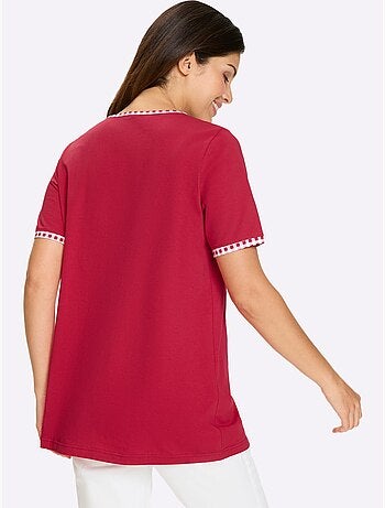 T-shirt long à col rond et manches courtes avec motif cœurs - Taille standard - Moda Vilona