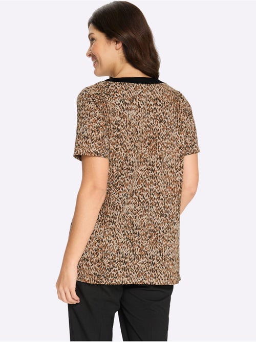 T-shirt long à encolure V avec motifs imprimés et manches courtes - Taille standard - Moda Vilona - Kiabi T-shirt long à encolure V avec motifs imprimés et manches courtes - Taille standard - Moda Vilona - Kiabi