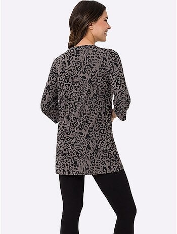 T-shirt long à imprimé léopard avec encolure ronde et manches 3/4 - Taille standard - Moda Vilona