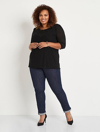 T-shirt long ample résille brodée