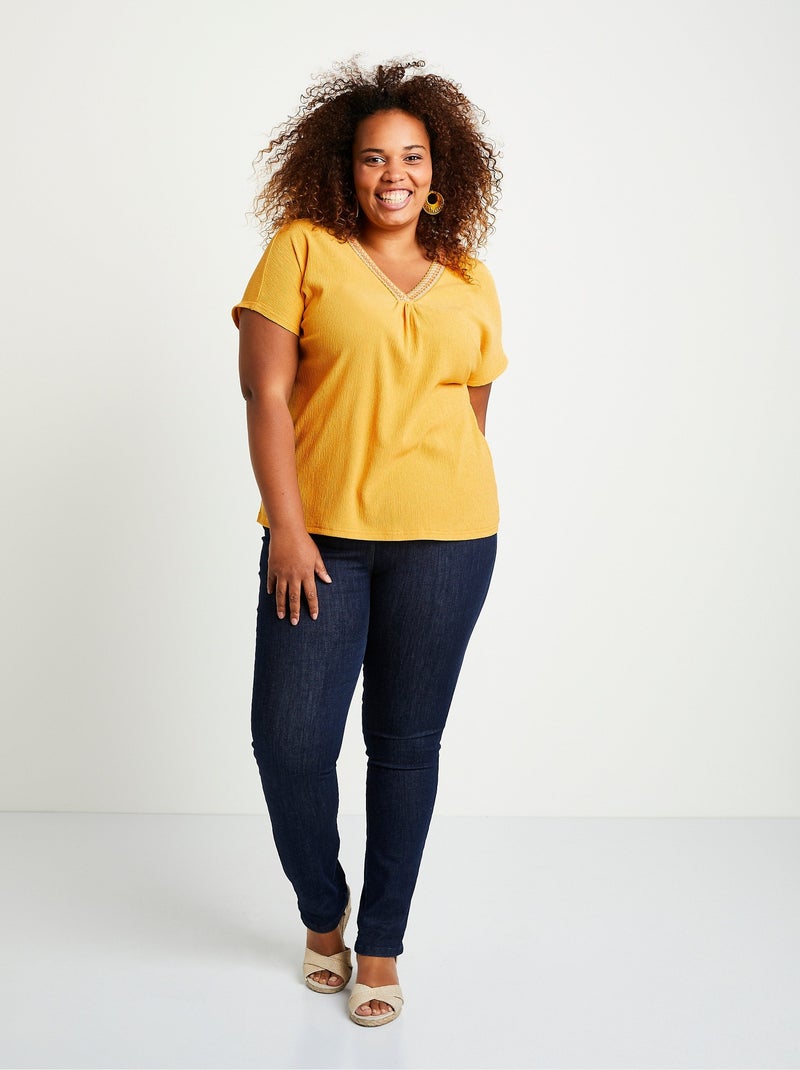 T-shirt long ample uni brodé Jaune - Kiabi