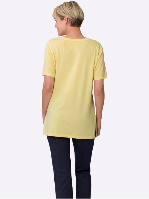 T-shirt long avec encolure ronde et fentes latérales - Taille standard - Moda Vilona - Kiabi