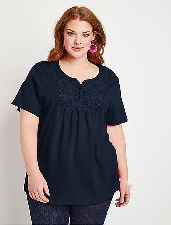 T-shirt long boutonné broderie anglaise