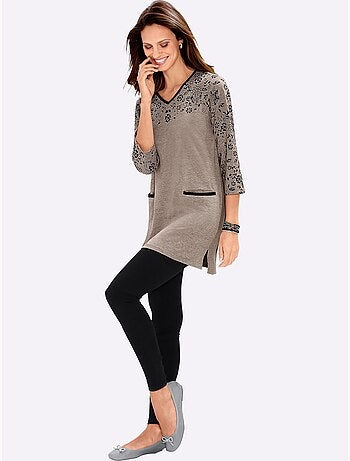 T-shirt long coupe longue affinante - taille standard - moda vilona