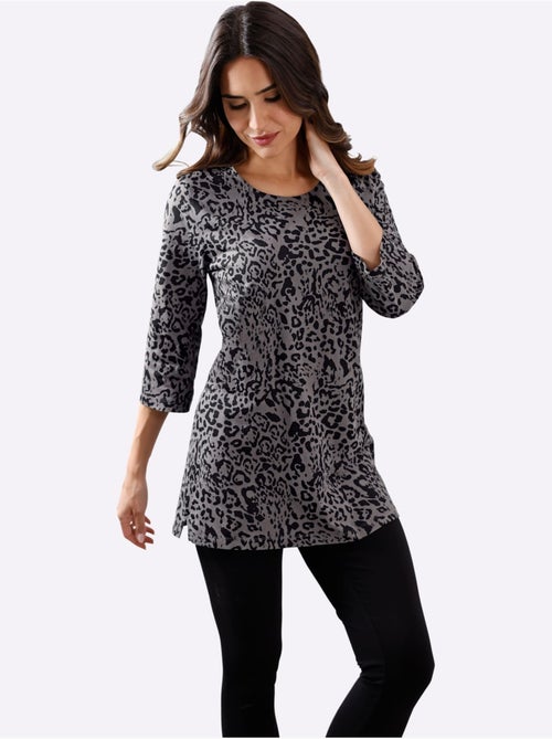 T-shirt Long Coupe Longue Tendance - Taille Standard - Moda Vilona - Kiabi T-shirt Long Coupe Longue Tendance - Taille Standard - Moda Vilona - Kiabi