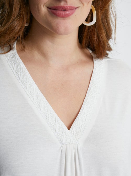 T-shirt long évasé dentelle - Kiabi