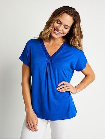 T-shirt long évasé dentelle