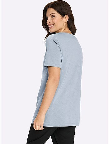 T-shirt long avec empiècement en dentelle et fentes latérales - Taille standard - Moda Vilona
