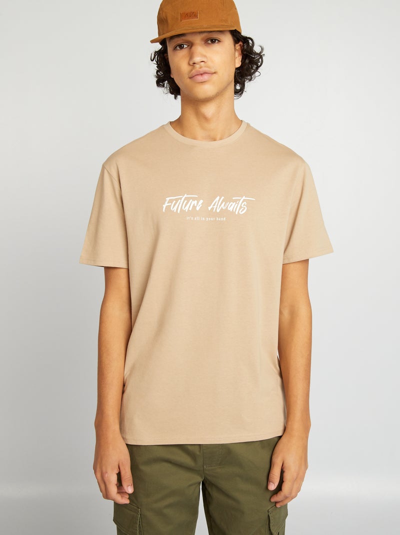 T-shirt manches courtes à inscriptions Beige - Kiabi