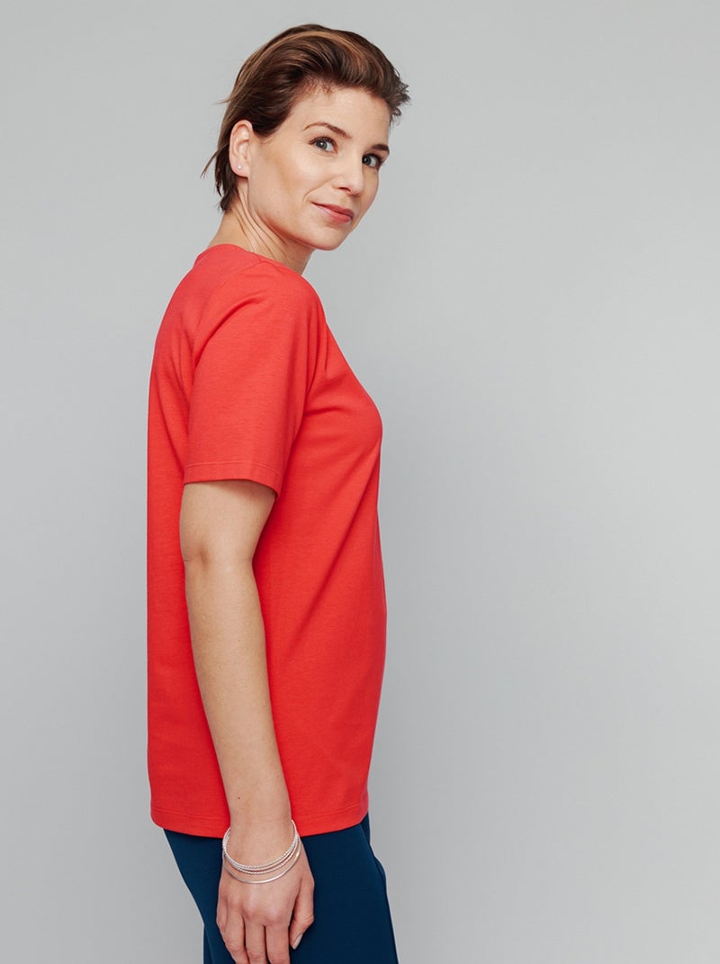 T-shirt manches courtes col brodé clouté Rouge - Kiabi