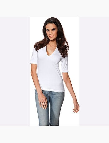 T-shirt manches courtes col v - taille standard - helline