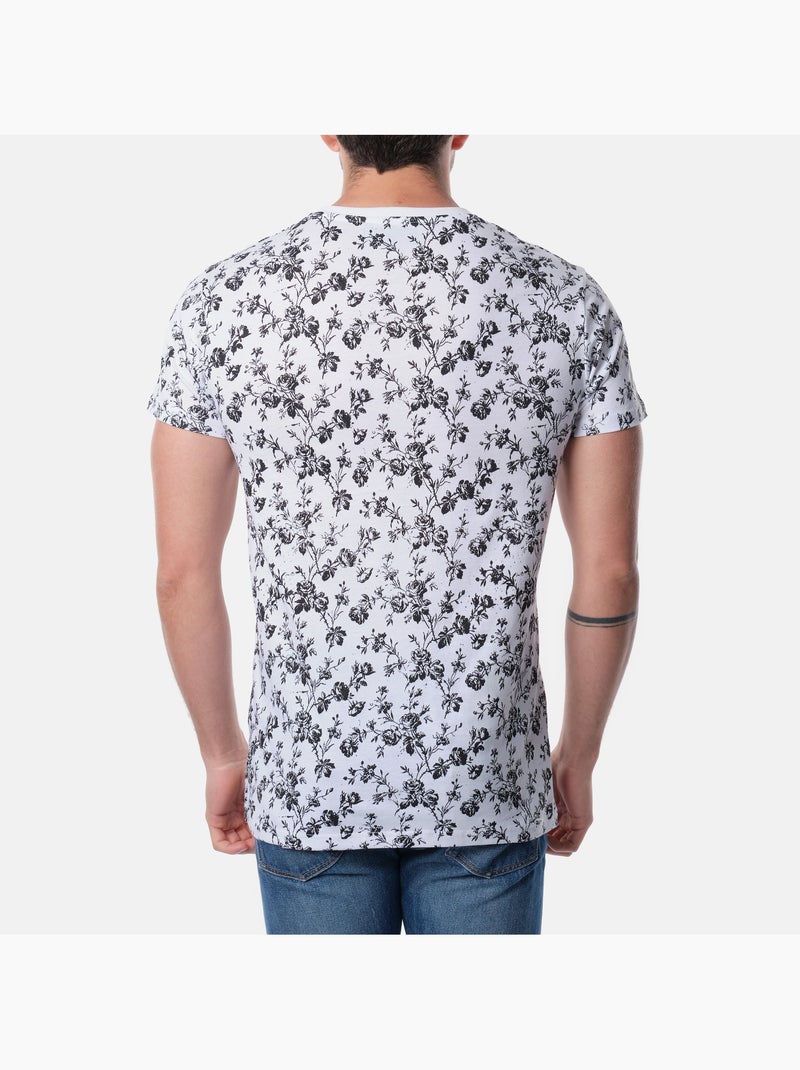 T-shirt manches courtes col V à motif Blanc - Kiabi