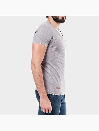 T-shirt manches courtes col V