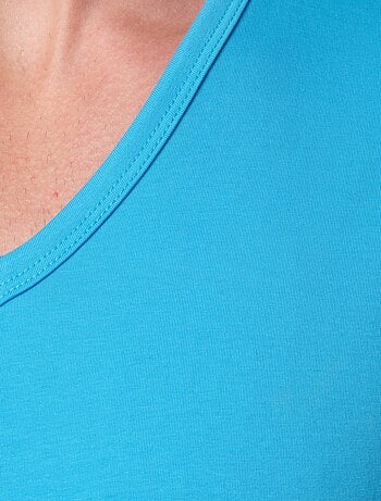 T-shirt manches courtes col V uni