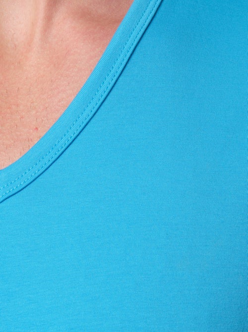 T-shirt manches courtes col V uni - Kiabi