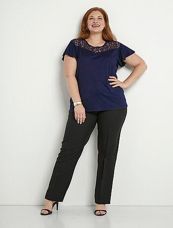 T-shirt manches courtes dentelle
