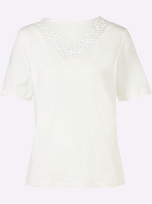T shirt manches courtes encolure en V empiècement en dentelle - Taille standard - Witt - Kiabi T shirt manches courtes encolure en V empiècement en dentelle - Taille standard - Witt - Kiabi