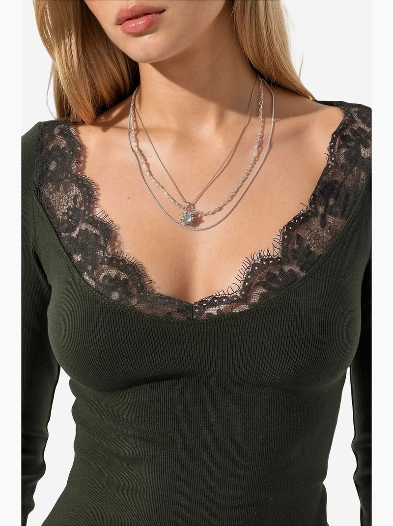 T-shirt manches longues col v dentelle busem Vert foncé - Kiabi