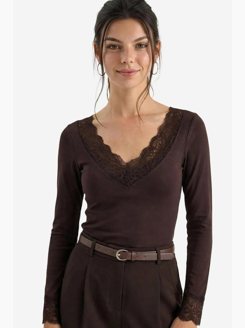 T-shirt manches longues col v dentelle lucci Marron chocolat - Kiabi