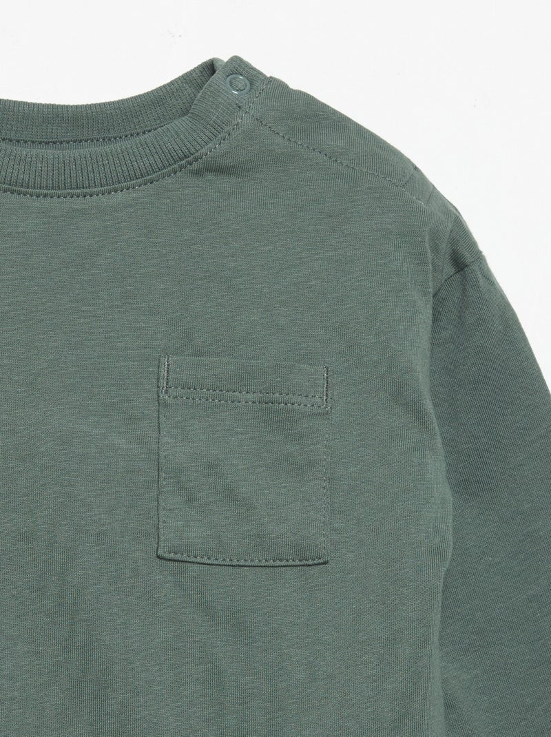 T-shirt manches longues et poche poitrine Vert - Kiabi
