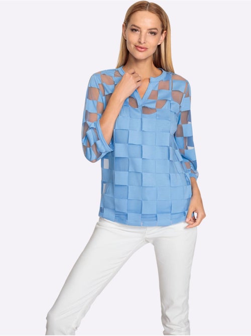 T shirt manches trois quarts et motif carreaux dévoré encolure V - Taille standard - Helline - Kiabi T shirt manches trois quarts et motif carreaux dévoré encolure V - Taille standard - Helline - Kiabi