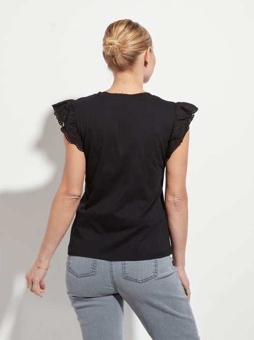 T-shirt manches volantées avec encolure V - Kiabi