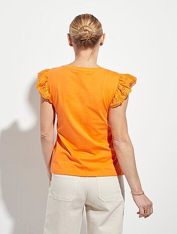 T-shirt manches volantées avec encolure V